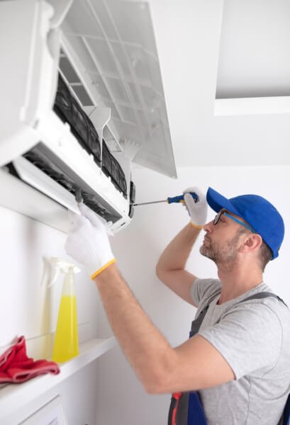 Professional AC Installation & Repair Work in Dubai