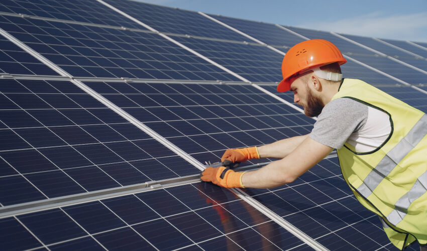 Professional Solar Panel Installation in Dubai - Ardh Al Taqwa